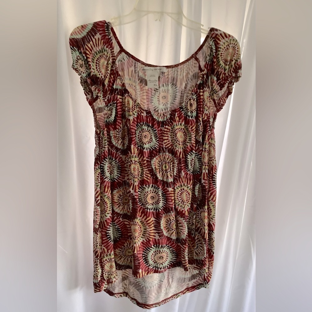 American Rag Women’s Multi Colored Starburst Top Size XL